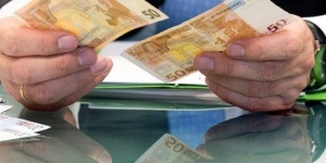 Българите от чужбина вкарват повече пари от чуждите инвеститори
