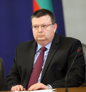 Сотир Цацаров: Започва процедура по отнемане на лиценза на ЧЕЗ