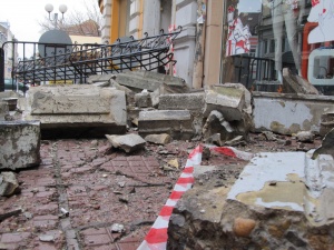 Балкон се срути на централната улица в Русе