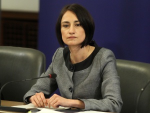 Деяна Костадинова представи новите заместник-министри на труда