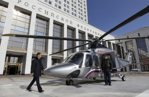 Медведев вече ще ходи  на работа с хеликоптер