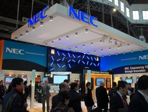 Lenovo с намерение да купи телефонния бизнес на NEC