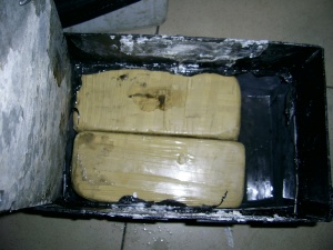 Откриха 2 килограма хероин в работещ акумулатор