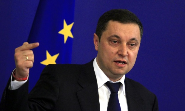 Яне Янев: Служебните министри са извършили престъпление, подали са декларации с фалшиви дати