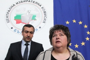 Осем коалиции се регистрираха за изборите