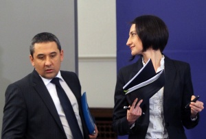 30,6 млн. лева отиват за заетостта, 10,5 млн. - за помощи