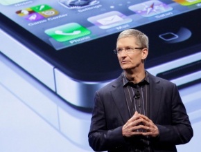 Тим Кук се извини на китайците за гаранционната политика на Apple