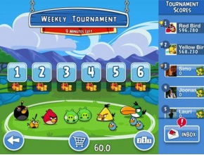 Angry Birds Friends вече за iOS и Android