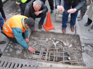 Пускат товарния трафик по Дунав мост довечера