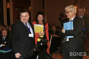 Главният прокурор почти призна, че техниката за подслушване е от времето на Цветанов