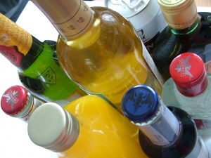 Битовите разходи скочили с 26% през 2012 г., както и потреблението на алкохол и цигари