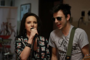 Тино и Ани от "Революция Z" - гаджета и в живота