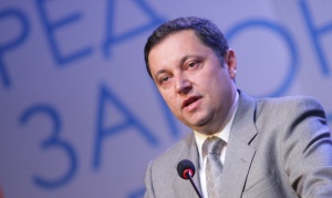 Яне Янев бе преизбран за председател на  РЗС