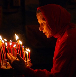 „Висящи“ църковни свещи за празниците