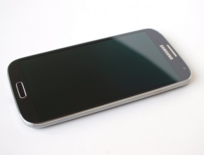 Samsung може да продаде 10 милиона броя от Galaxy S4 за месец