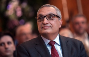 Костов: Крият, че не се предлагат решения