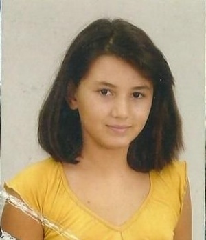 Издирваната от Интерпол 11-годишна Лили още е в неизвестност