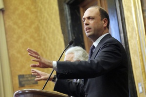 Стрелецът в Италия е „безработен самоубиец"