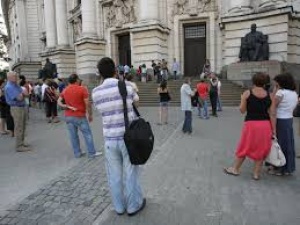 Утвърдени са приемът и таксите за държавните висши училища