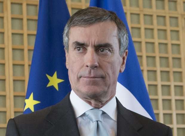 Бивш френски министър призна за недекларирана сметка в Швейцария