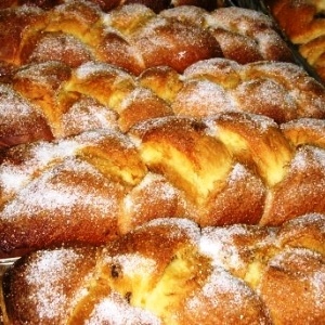 16 трапезарии в цялата страна дават храна на бедните по празниците