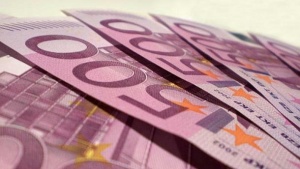 Министри и депутати в Бавария връщат пари, изплатени на роднини