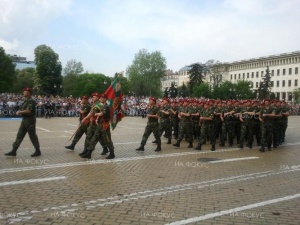 Полк. о.р. Петър Ненков: Българската армия е подготвена, но не разполага с модерна техника