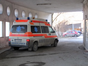 Мъж почина, падайки в разтопен битум