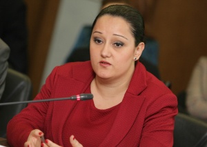Лиляна Павлова: Вдигаме майчинските до минималната работна заплата
