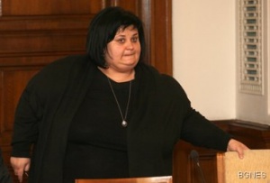 Прокуратурата разследва Искра Фидосова за пране на пари, Цветанов я прикривал