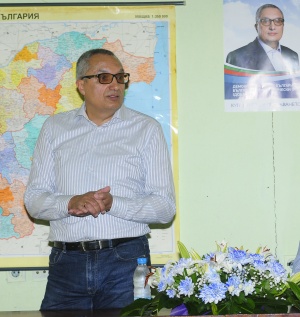 72-часова мярка за мъжа, опитал да ограби Иван Костов