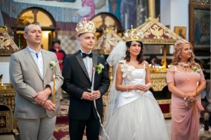 Водещата Меги се омъжи в Пампорово
