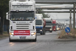 Проблемът с родните превозвачи на турската граница може да стигне до ЕК