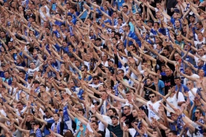 Бой и строшен автобус преди финала „Левски“ – „Берое“ в Ловеч