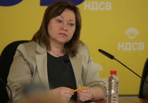 НДСВ: По-добре програмен кабинет, отколкото предсрочни избори