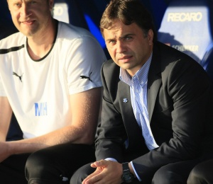 Митов остава треньор на Левски и през следващия сезон