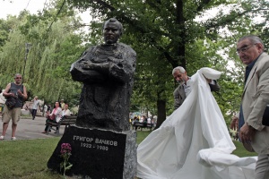 Светлин Русев откри паметника на Григор Вачков в София