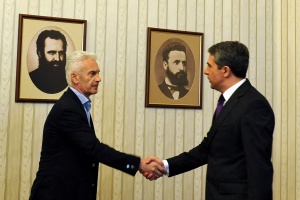 Сидеров: Нямаме участие в кабинета на Орешарски и не предвиждаме да имаме