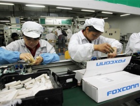 Foxconn разработва собствена серия аксесоари