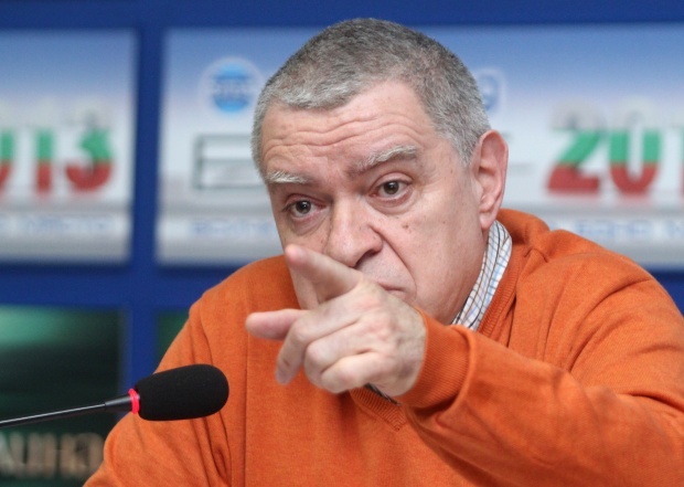 Михаил Константинов: Паралелното преброяване може да доведе до грешен резултат