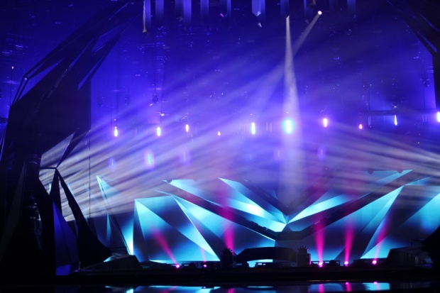 Сцената на „Евровизия“ вдъхновена от фантастични филми