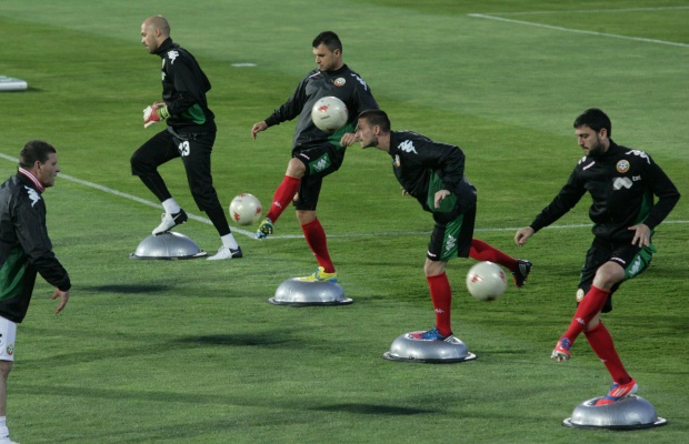 Националите ни паднаха с едно място в ранглистата на ФИФА