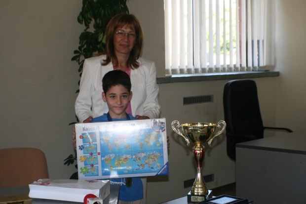 9-годишно българче стана световен шампион по шахмат