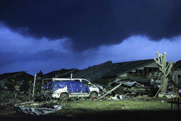Официалният брой на жертвите на торнадото в Оклахома е 24 души