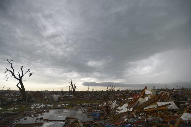 Нови силни бури са връхлетели Оклахома