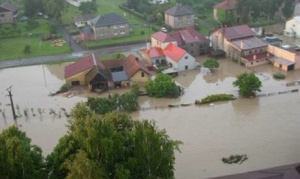 Чехия въведе извънредно положение заради наводненията