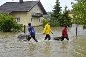 Наводненията в Европа взеха 4 жертви, 8 са в неизвестност