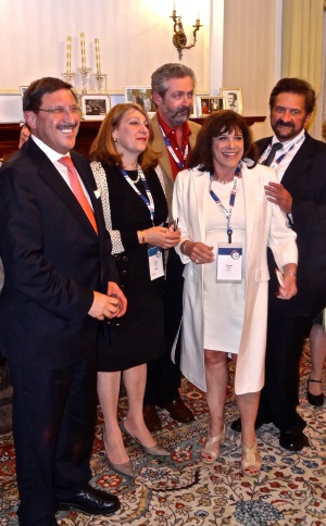 Максим Бехар: Държавният секретар Кери е за балансирана политика в Близкия изток