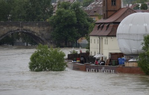 Наводненията затвориха част от първокласната пътна мрежа в Чехия