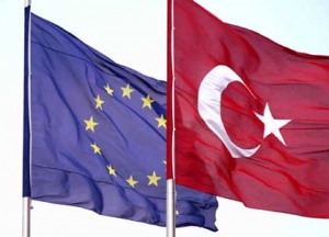 ЕС продължава преговорите с Турция